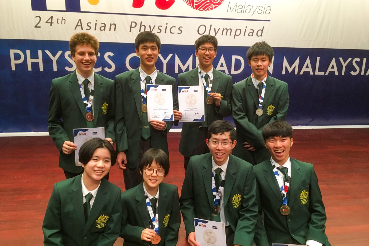 Team Australia aces the 2024 Asian Physics Olympiad image